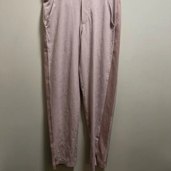 Athleta Brooklyn Textured Ankle pants Dusty pink - Picture 11 of 12